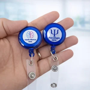 Porta crachá retrátil personalizado